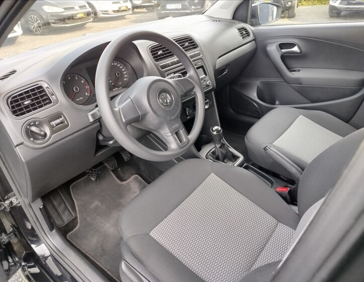 Volkswagen Polo 11