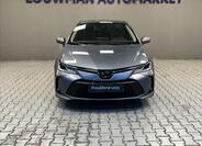 Toyota Corolla 4