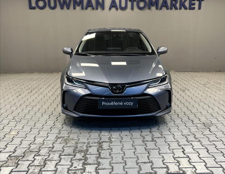Toyota Corolla 4