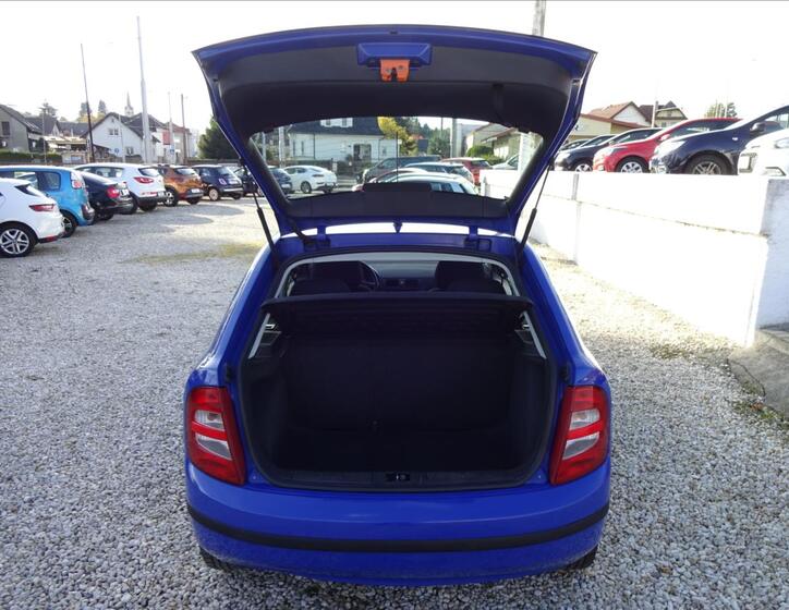 Škoda Fabia 32