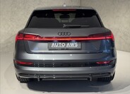 Audi e-tron 9