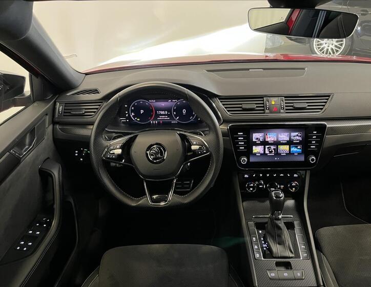 Škoda Superb 5