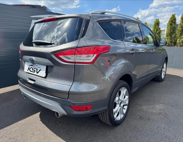 Ford Kuga 7