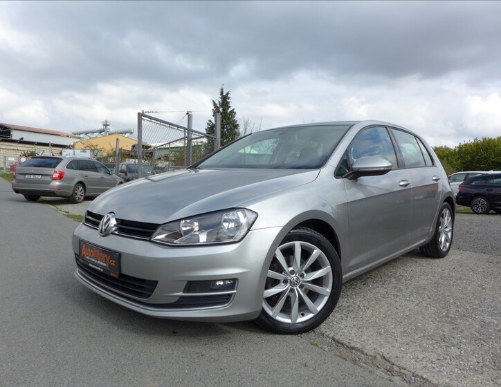 Volkswagen Golf 1