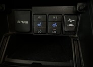 Toyota Auris 12