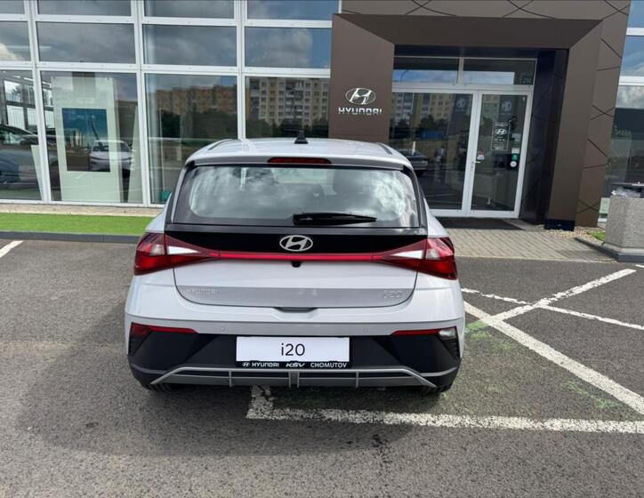 Hyundai i20 4