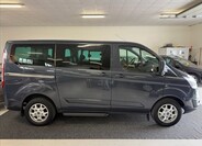 Ford Tourneo Custom 4