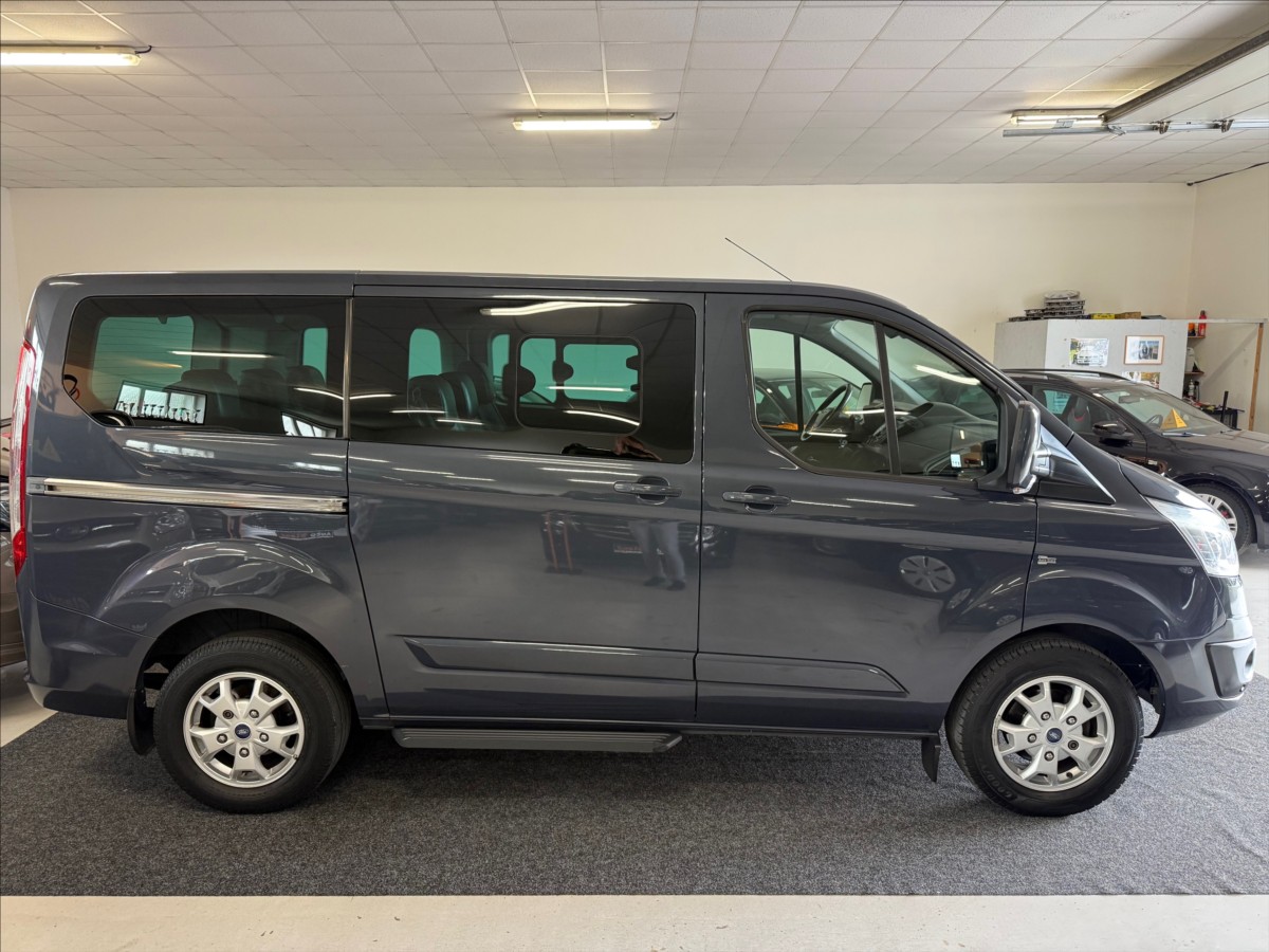 Ford Tourneo Custom