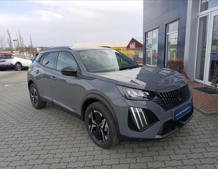 Peugeot 2008 8