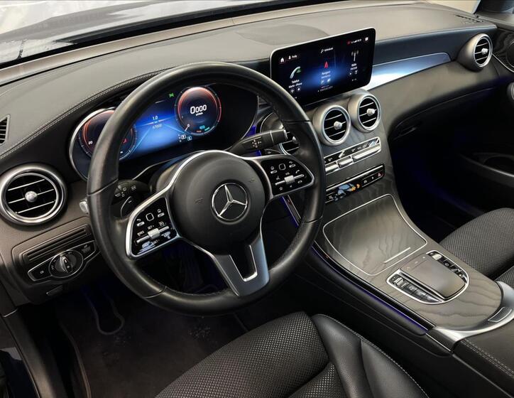 Mercedes-Benz GLC 9