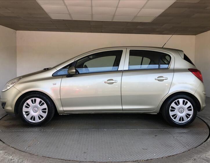 Opel Corsa 4