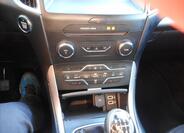 Ford Galaxy 17
