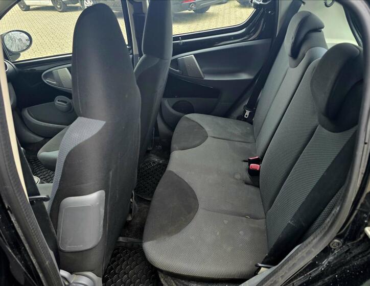 Toyota Aygo 9