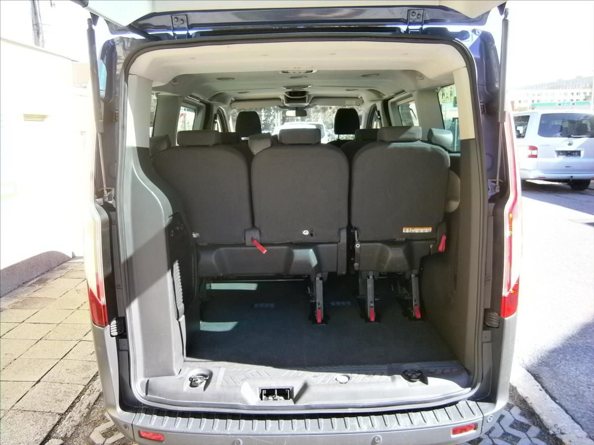 Ford Tourneo Custom