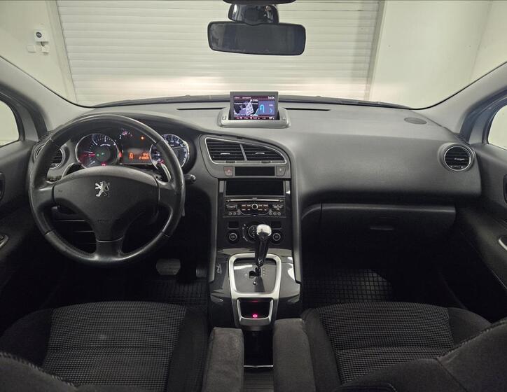 Peugeot 5008 20