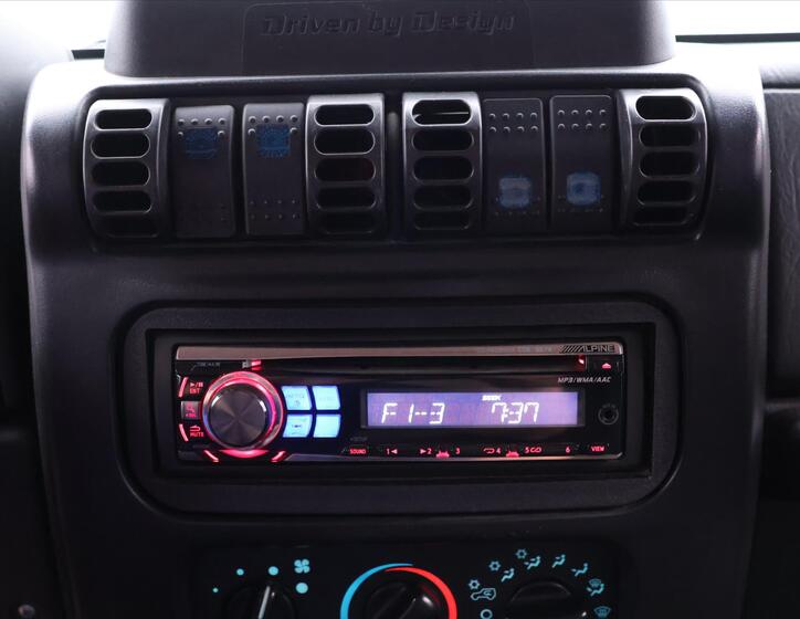 Jeep Wrangler 18
