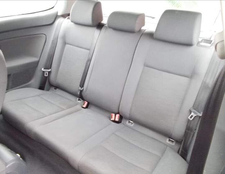 Volkswagen Golf 13