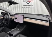 Tesla Model 3 31