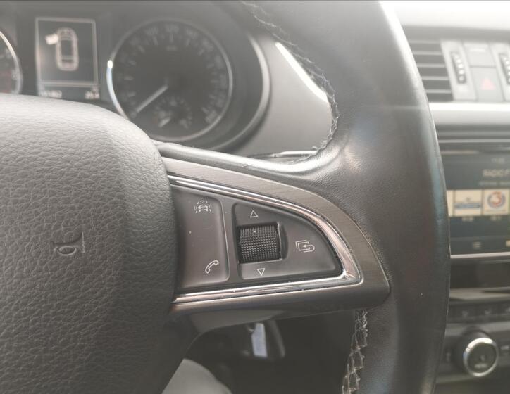 Škoda Octavia 16