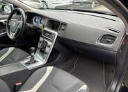 Volvo V60 24