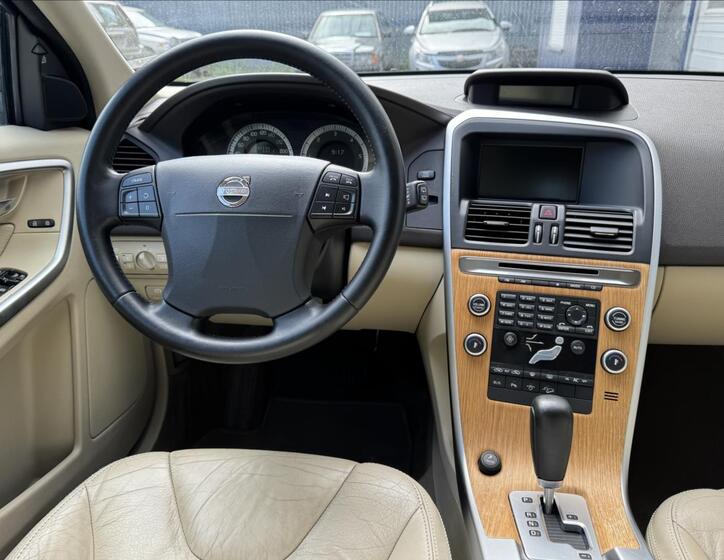 Volvo XC60 44