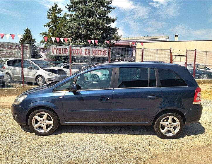 Opel Zafira 3