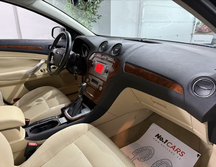 Ford Mondeo 15