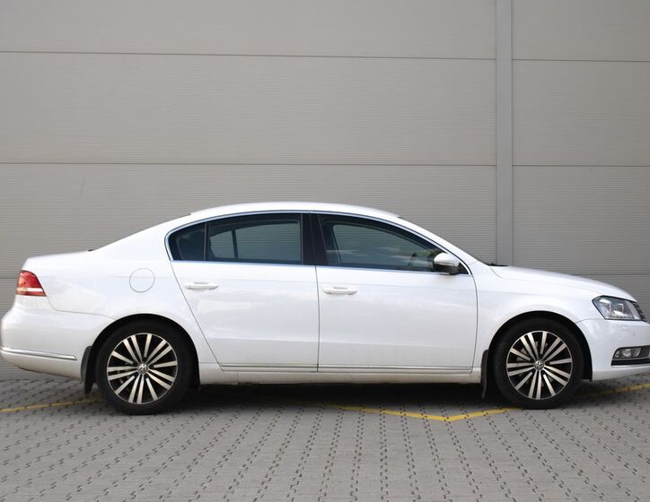 Volkswagen Passat 4