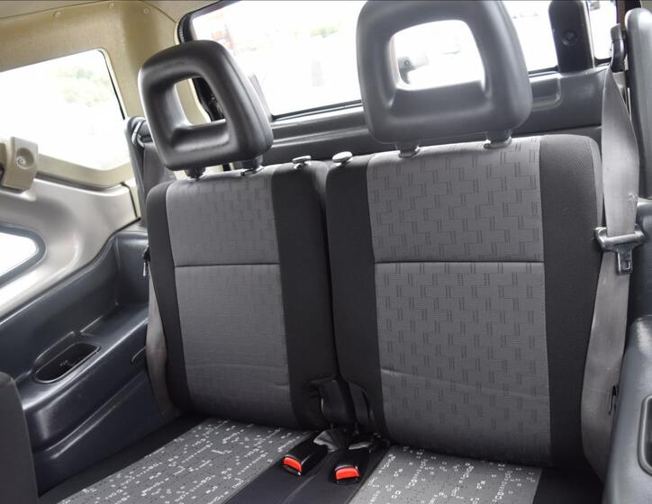Suzuki Jimny 17