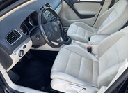 Volkswagen Golf 13