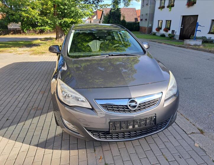 Opel Astra 2