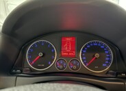 Volkswagen Tiguan 9