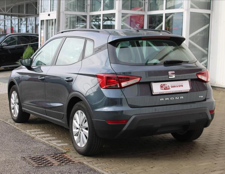 Seat Arona 4