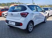 Hyundai i10 5