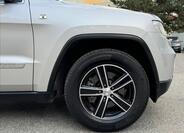 Jeep Grand Cherokee 18