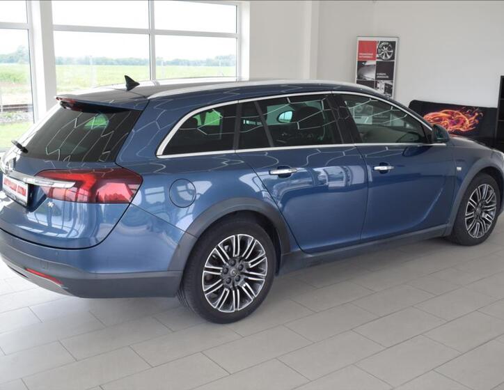 Opel Insignia 6