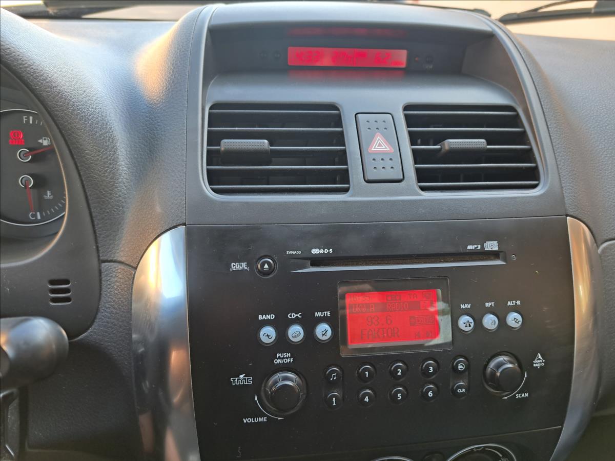 Suzuki SX4
