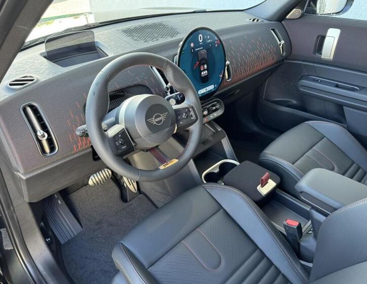 Mini Countryman 5
