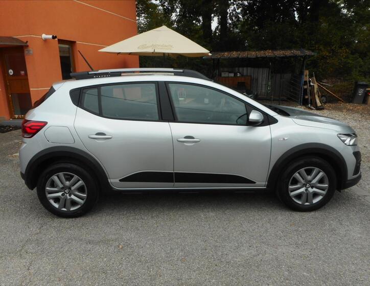 Dacia Sandero 4