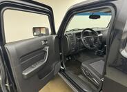 Hummer H3 17