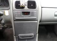 Renault Laguna 9