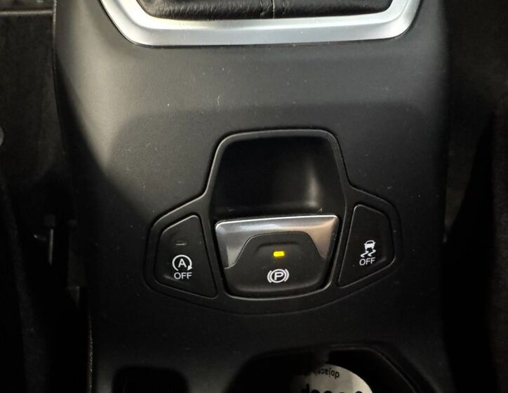 Jeep Renegade 26