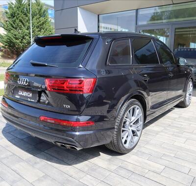 Audi SQ7 5