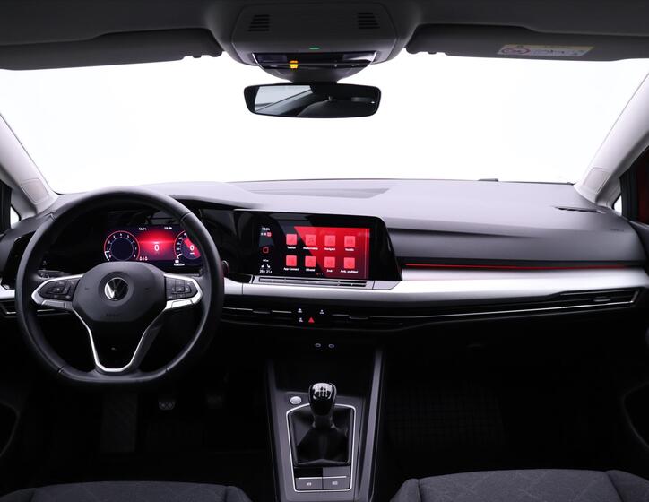 Volkswagen Golf 31