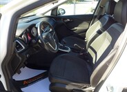 Opel Astra 12