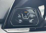 Volkswagen Golf 54