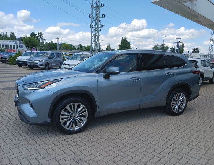 Toyota Highlander 3