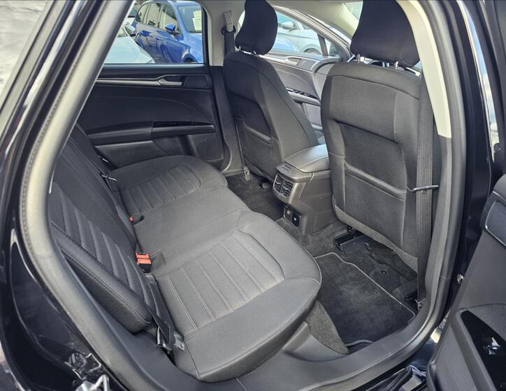 Ford Mondeo 34
