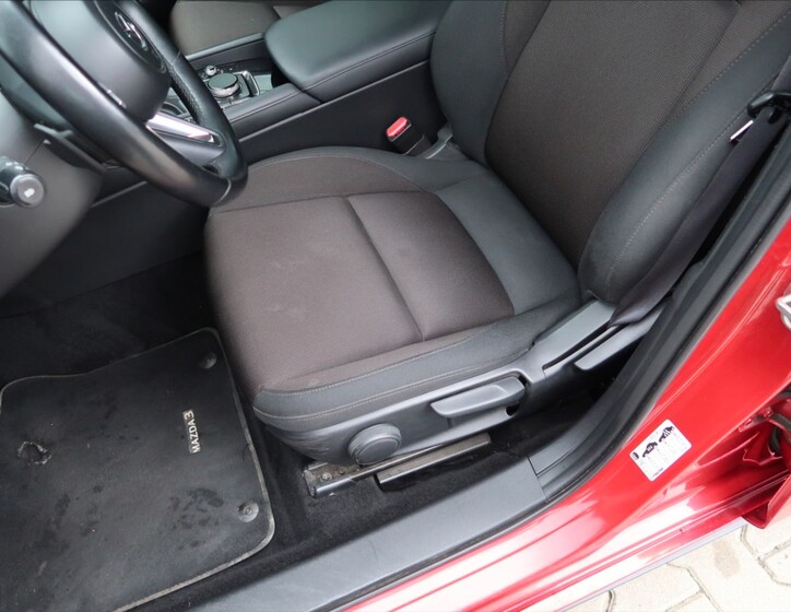 Mazda 3 26