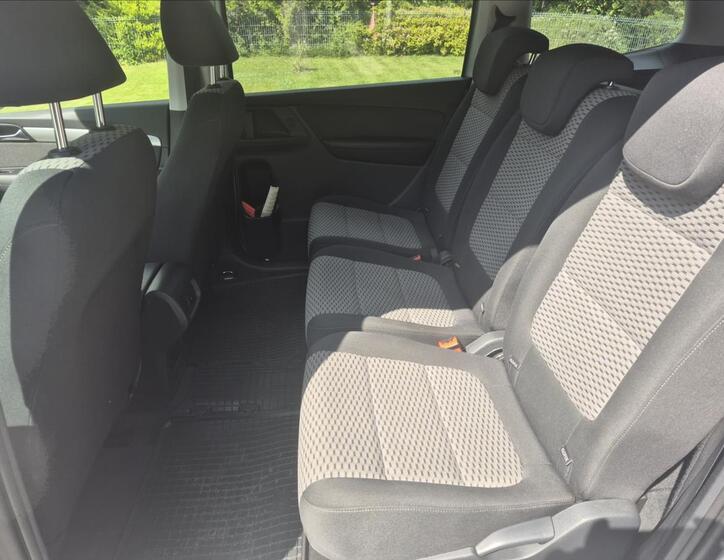 Volkswagen Sharan 6